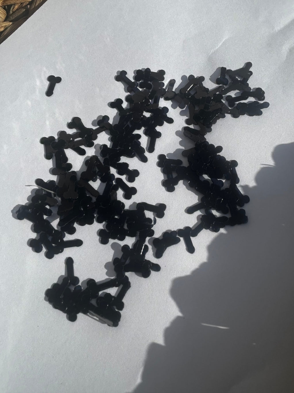 Foil confetti